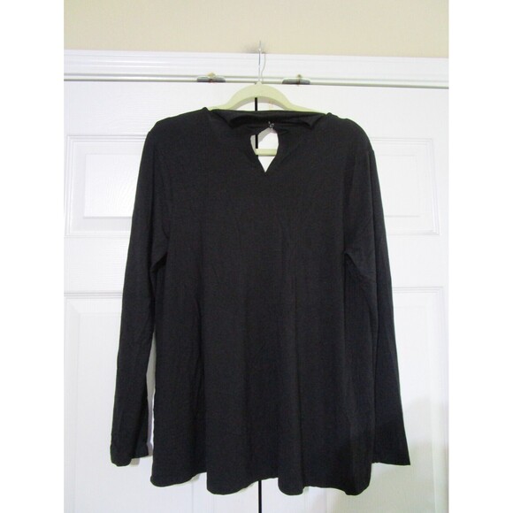 Lane Bryant Womens Black Top Size 14/16 Long Sleeve Keyhole Back - Picture 2 of 8